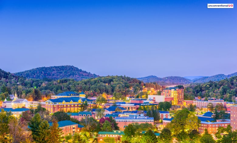 Stay Hello To The Charming Mountain Town Of Blue Ridge